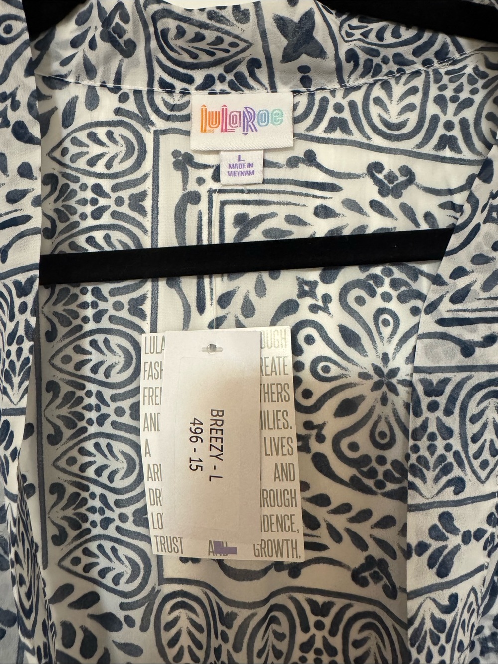 NWT LuLaRoe Breezy Duster Vest Large Blue White Tile Print Open Front Cover Up - Picture 2 of 6